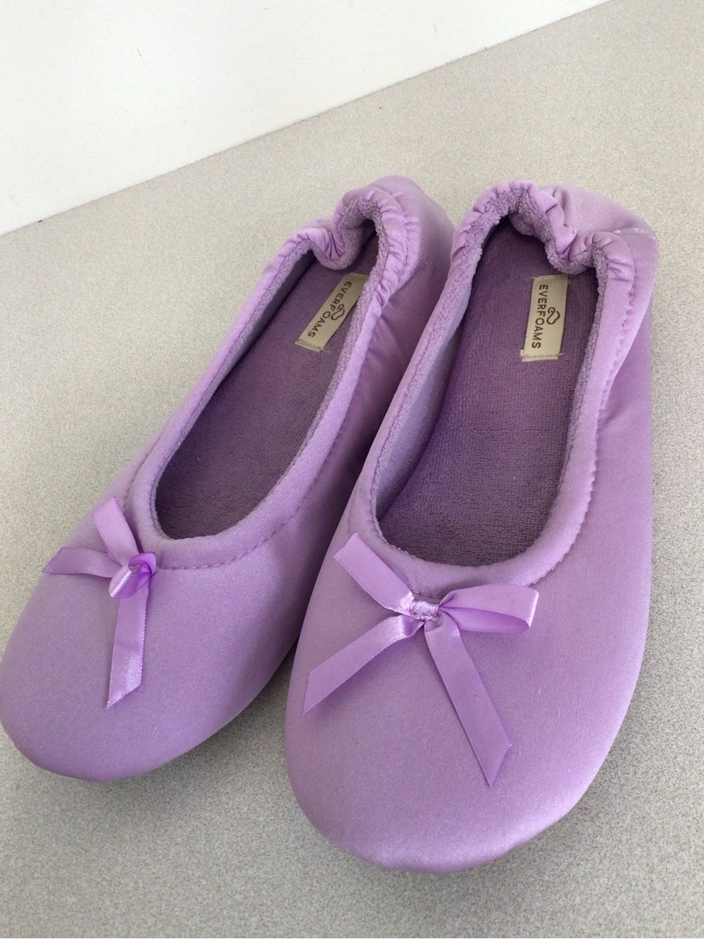 DEARFOAMS EVERFOAMS Lavender Ballet Slippers with Bow SIZE 9-10 NEW